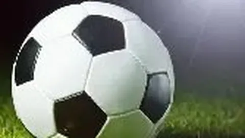 丽水队逆袭战胜老对手苍南队，比分为72：50