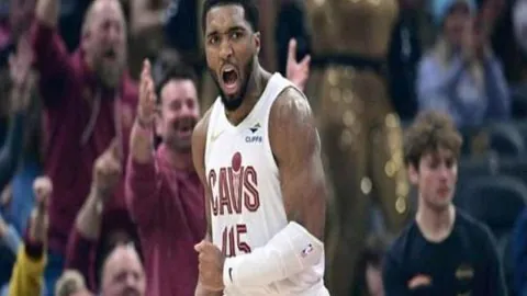 布里斯班VS野猫激战再下一城，16时连霸战况深度剖析！