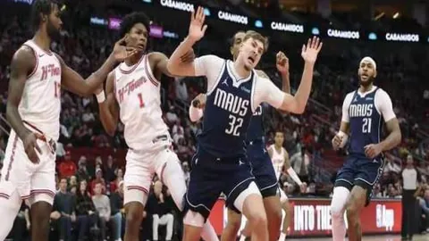 激情对决！长崎成功丸VS广岛三箭，J1新赛季战火燃起！